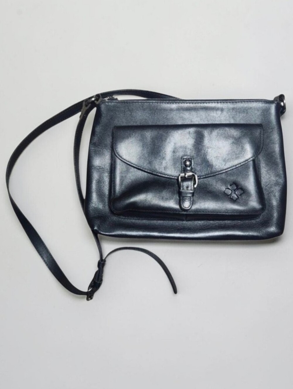 Patricia Nash Kirby East West Leather Crossbody Shoulder Bag Black Zip Top